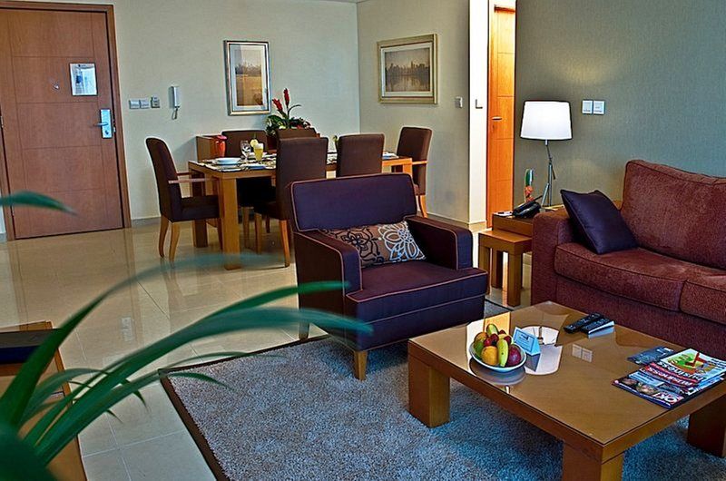Staybridge Suites Dubai Financial Centre, An Ihg Hotel Ngoại thất bức ảnh